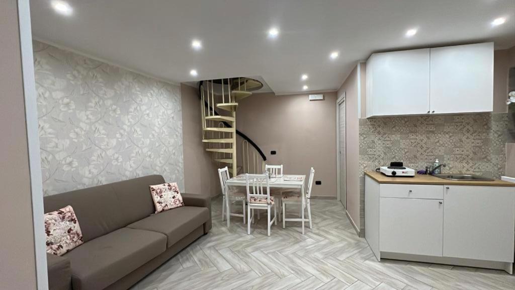 Ferienwohnung La Dimora Di Vittoria Neapel Exterior foto